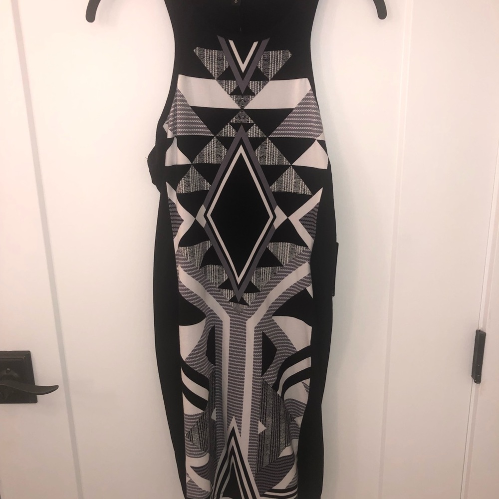 NWT - Express Geometric Print Midi Dress